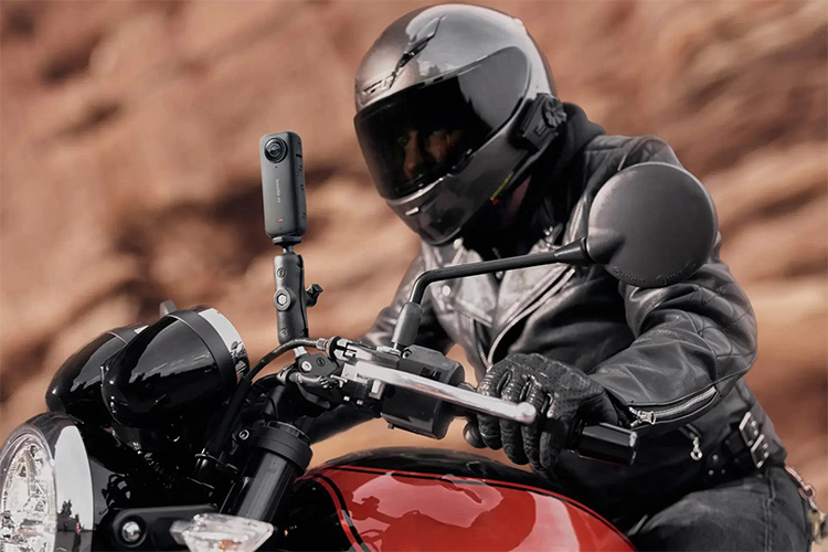 Camera hành trình 360 độ xe máy: Có đáng mua không?