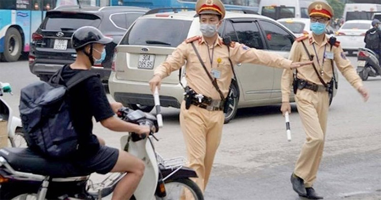 Quá tốc độ phạt bao nhiêu xe máy? Cập nhật mới nhất