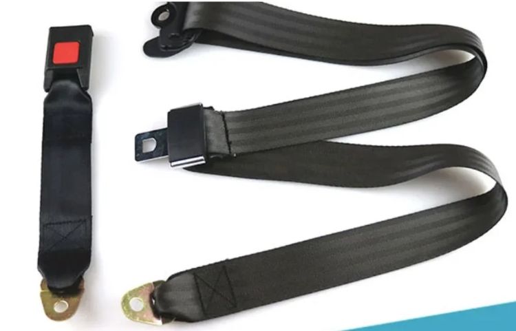 Seat belt là gì? Tầm quan trọng của dây đai an toàn ô tô